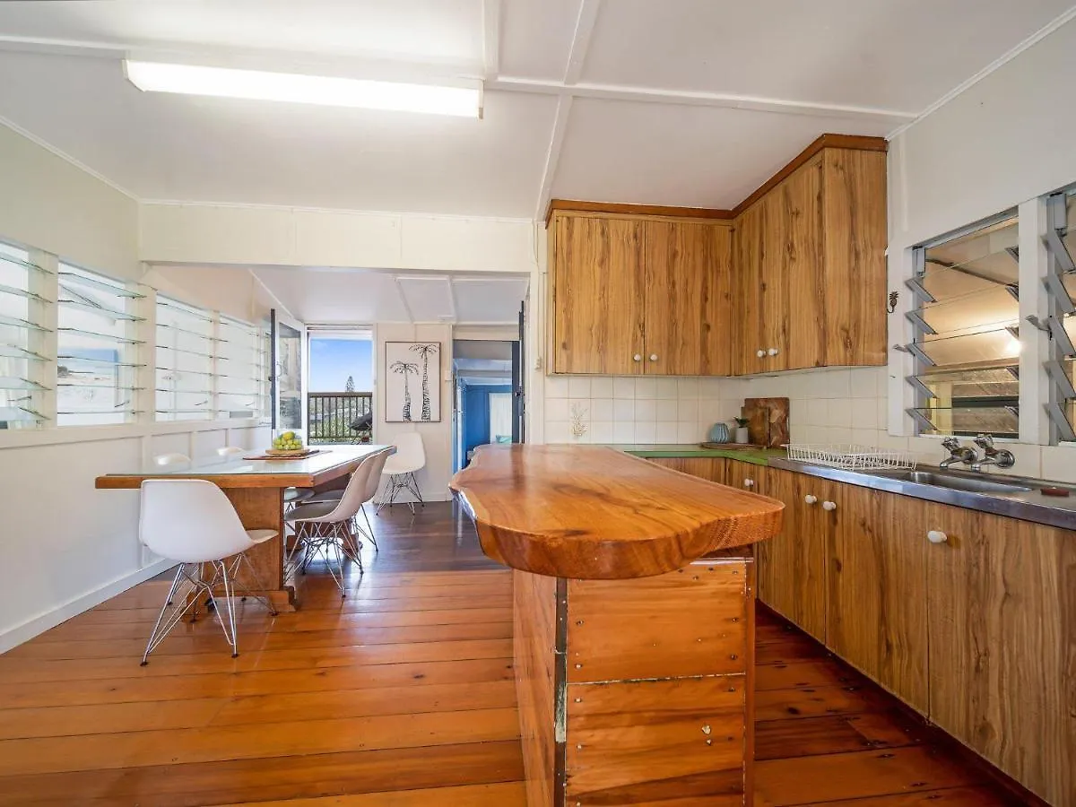 Ahoy Cottage By Discover Stradbroke Point Lookout